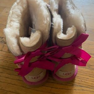 Uggs kids boots